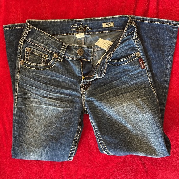 Pair of Silver capris. Size 27 - Picture 2 of 5